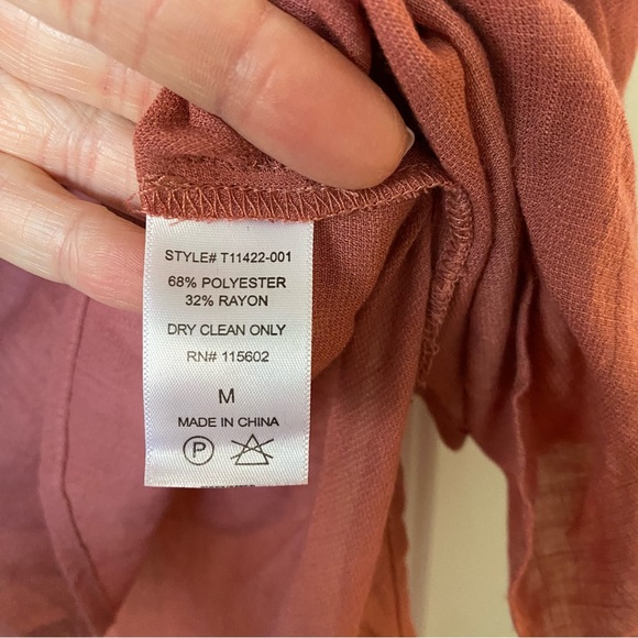 Bundle of 2 Lush Woven Tunics - Picture 7 of 15